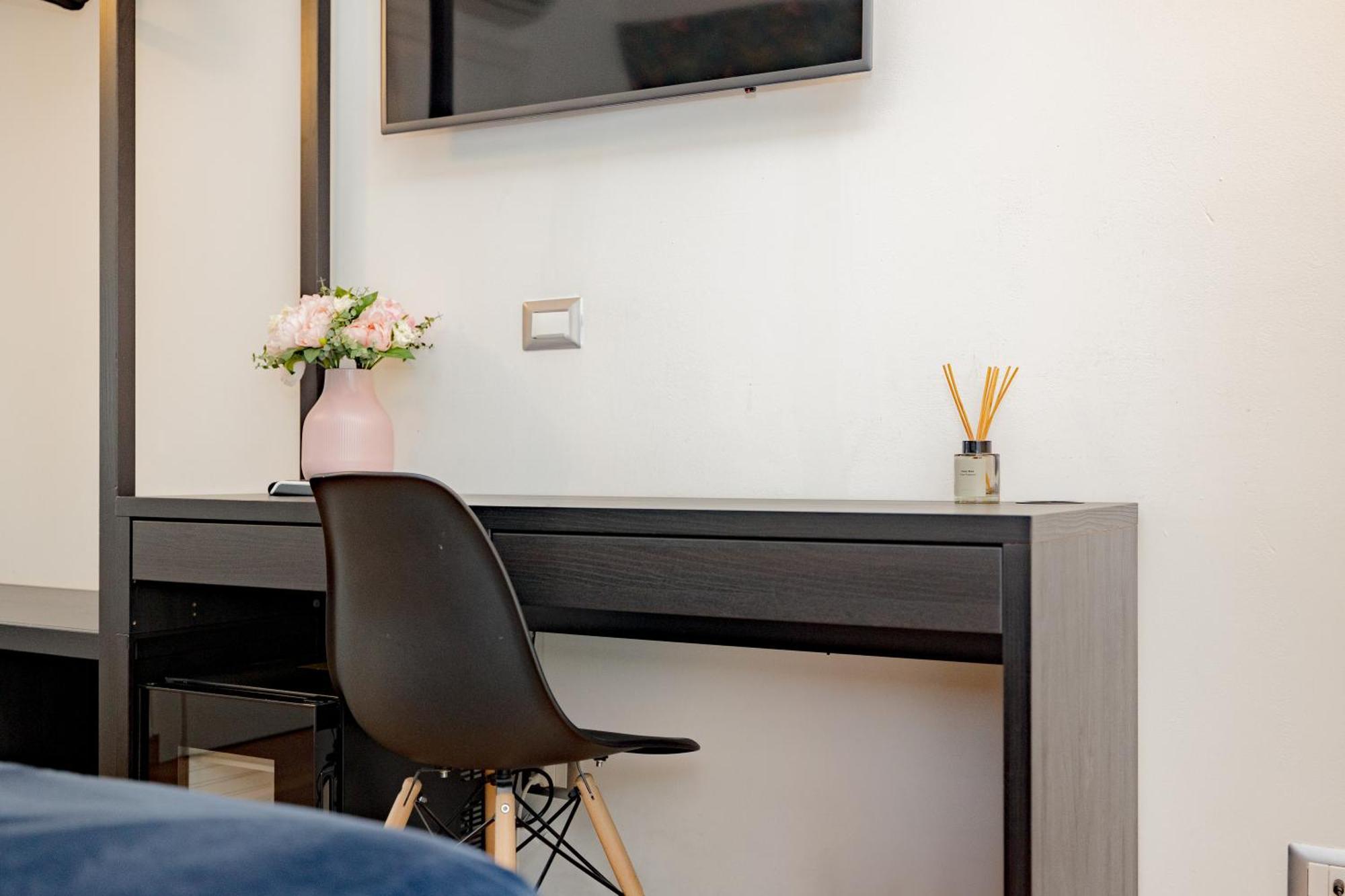 B&B Villa Milano By Rhospitality It Cornaredo Extérieur photo